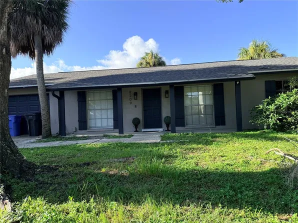 8209 VASSAR CIRCLE, TAMPA, FL 33634
