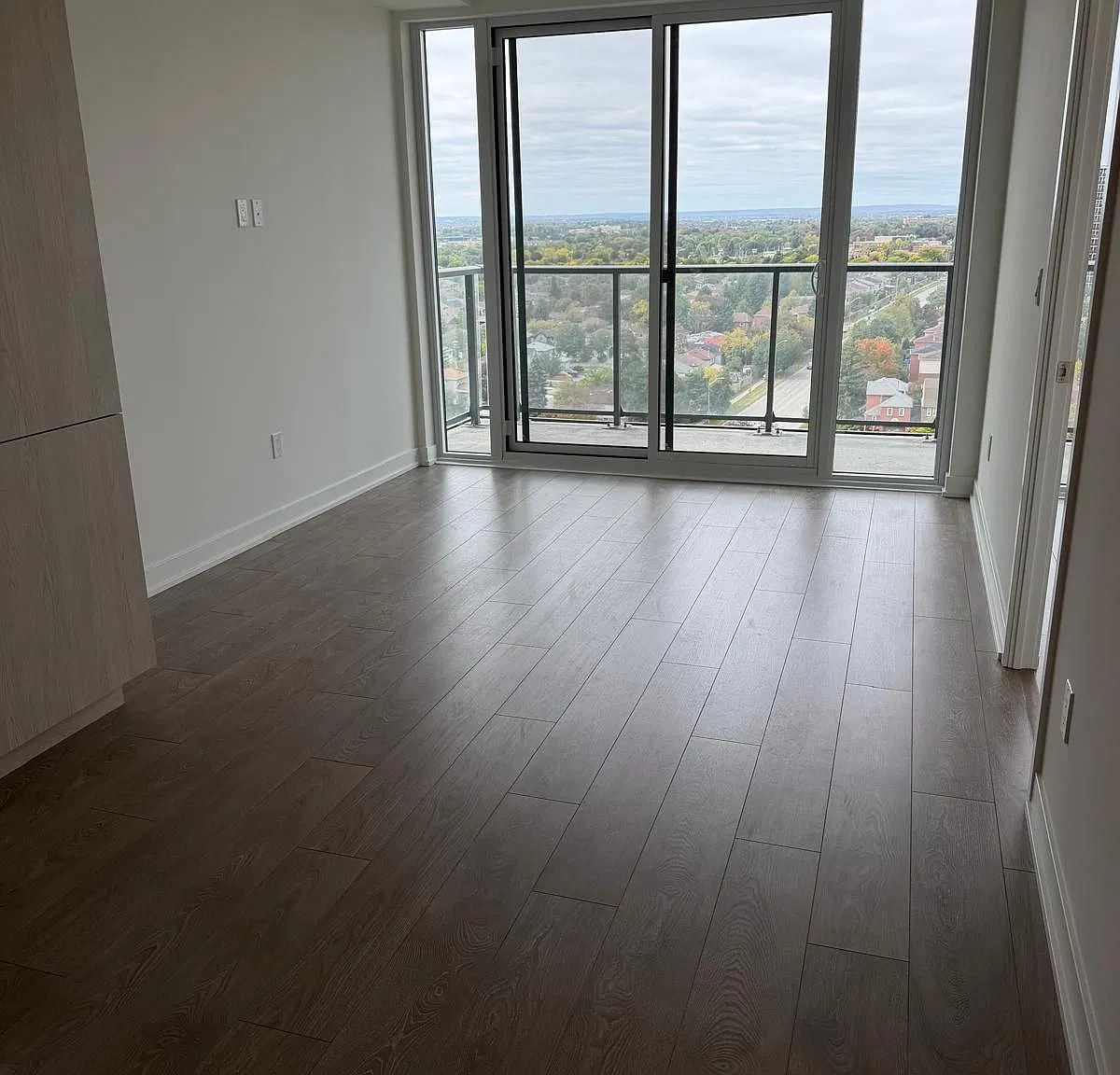 2 bed, $2,600 — Photo 4