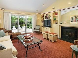 405 Dedham St #E, Newton, MA 02459