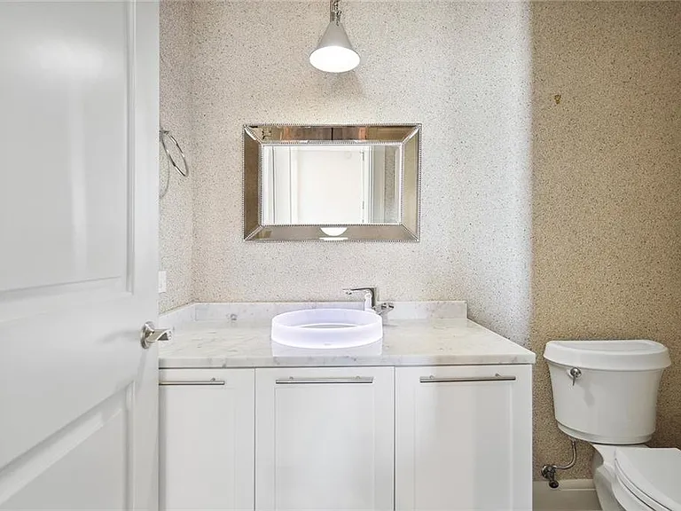 3344 Peachtree Rd NE #3202 — Photo 19
