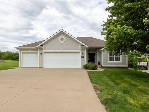 13080 Ridgeview Dr, Platte City, MO 64079