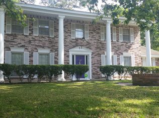 1126 Pear Tree Ln, Houston, TX 77073