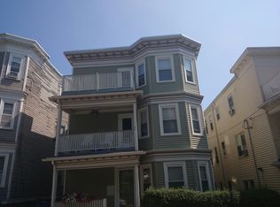 22 Peverell St, Dorchester, MA 02125