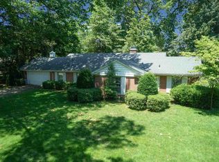 2041 Cherry Rd, Leland Grove, IL 62704