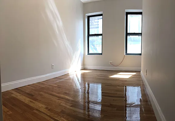 Rented by Kenneth Rosenblum, LREB | media 23