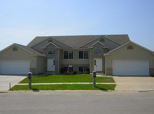 11139 Tennessee St, Crown Point, IN 46307