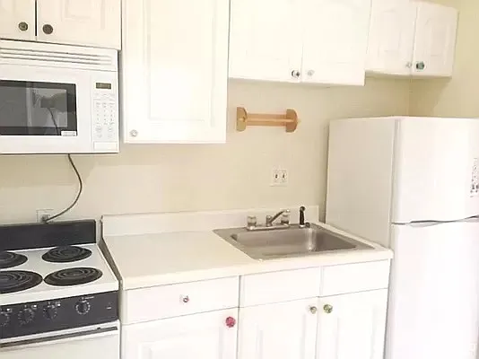 Rented by Oxford Property Group | media 38