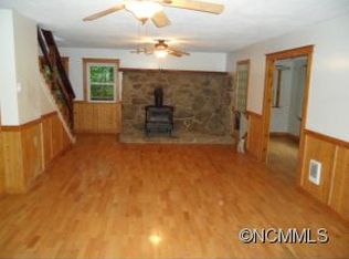 885 Rustic Heights Rd, Waynesville, NC 28785
