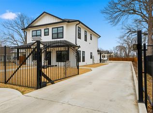 3008 S 3rd St, Waco, TX 76706