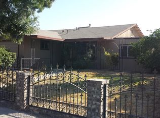 20780 S Dennis Ave, Laton, CA 93242