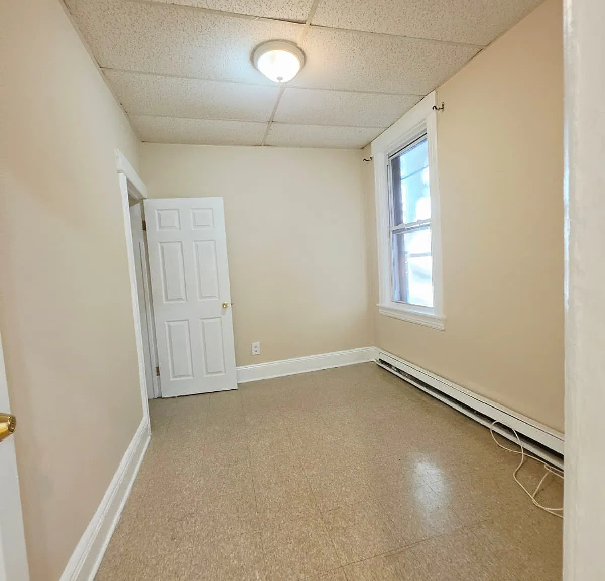 2 bed, 800 sqft, $1,950 — Photo 3