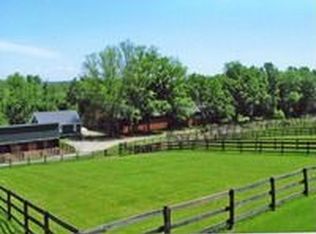 34 Elm St #A, Pepperell, MA 01463