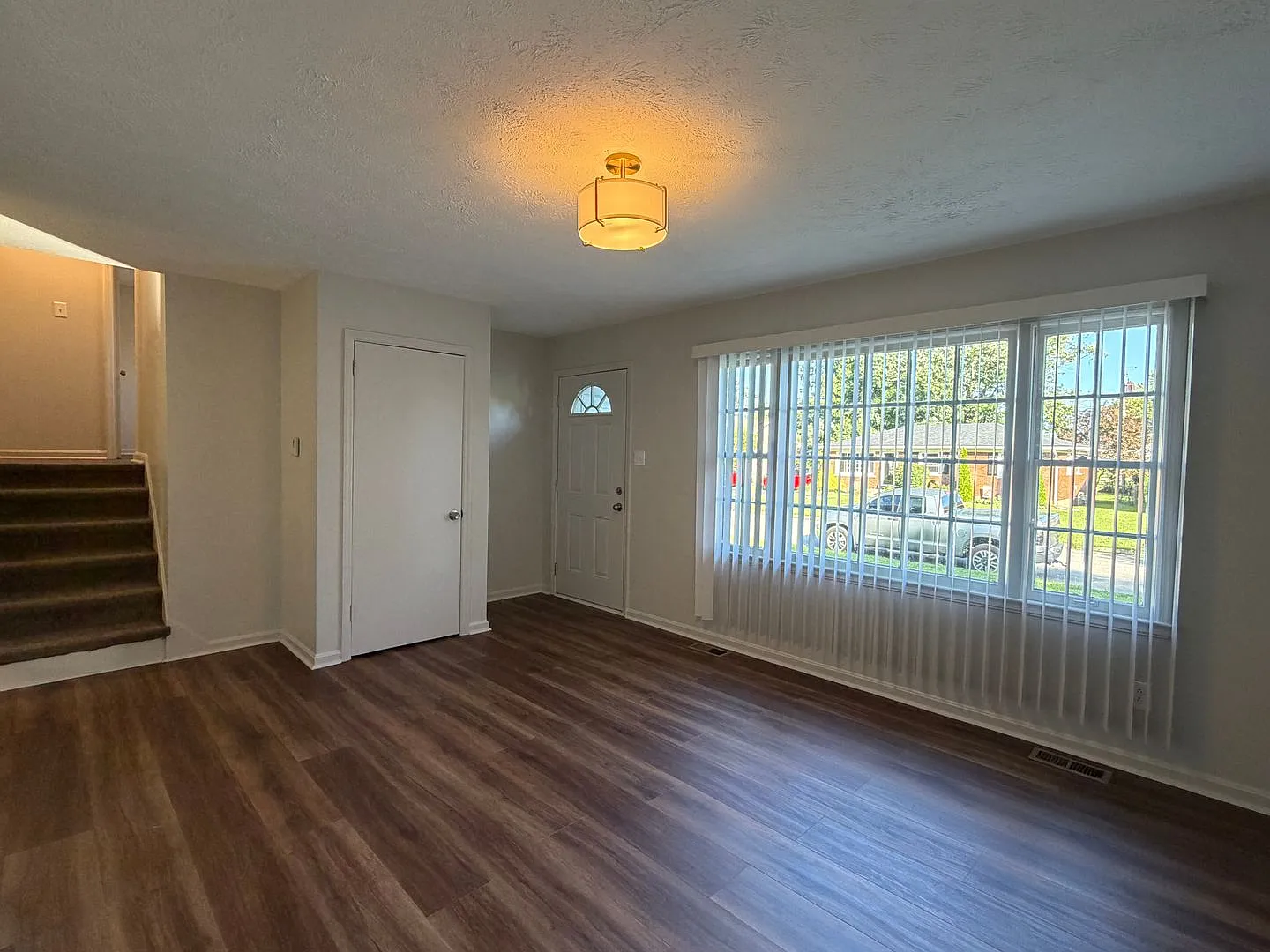Newly Renovated House!! First Month Rent Free — Photo 3