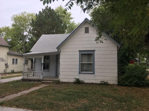 508 W 5th St, Newton, KS 67114