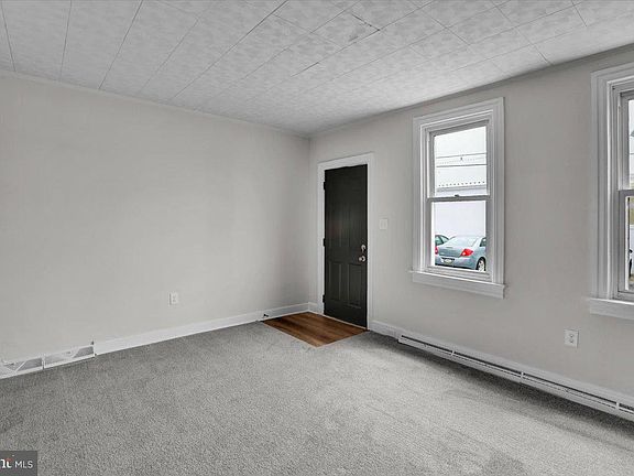 5th image of 317 New St