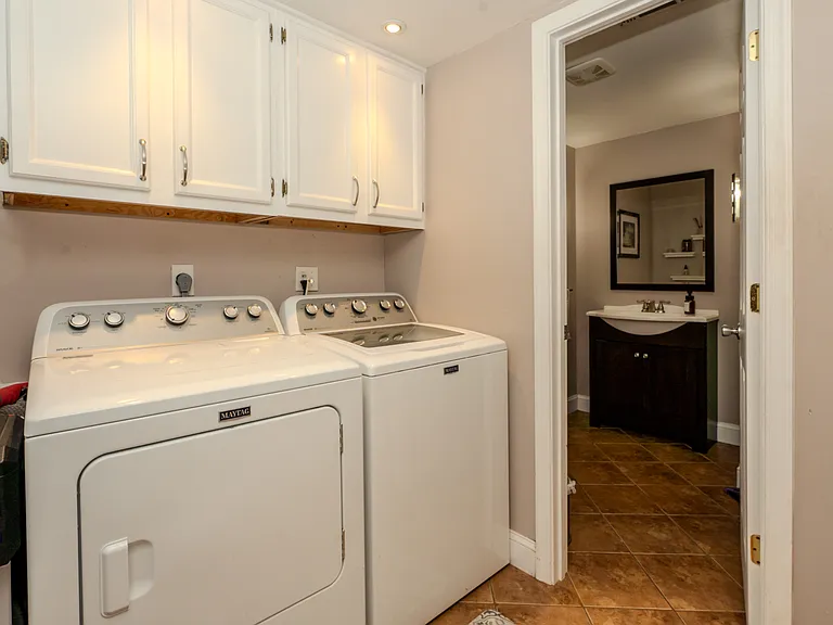 3577 Westminster Ave — Photo 15