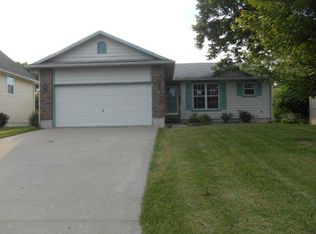 211 Gentry Ave, Sedalia, MO 65301