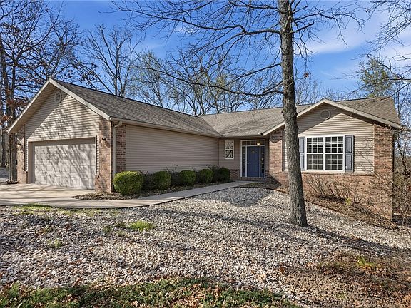 2nd image of 3 Cambria Pl