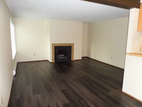3rd image of 2417 S 222nd St APT A2