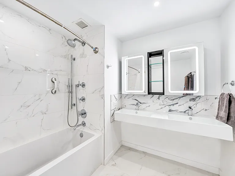 721 5th Ave #45D — Photo 6