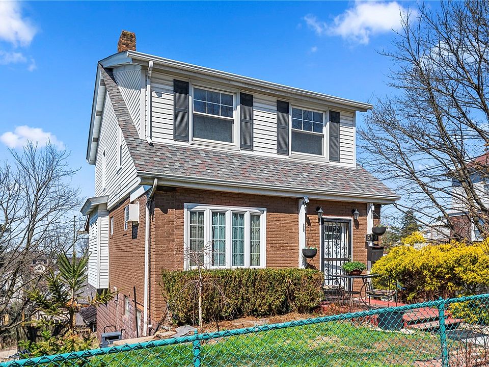 1st image of 590 Vinemont St