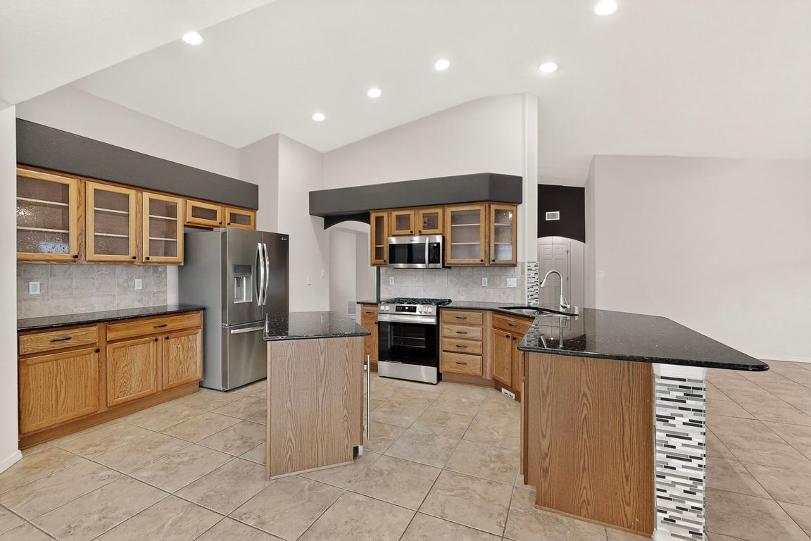 next background image