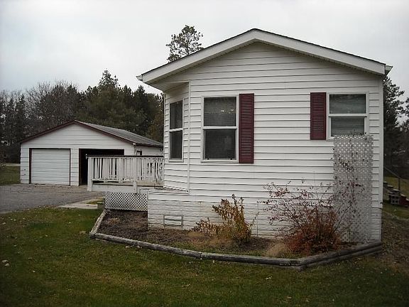 2nd image of 36838 Lomond Dr