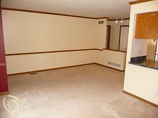 3rd image of 20902 Flora St