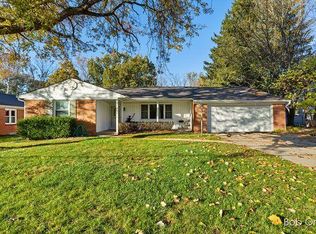 1955 Millbank St SE, Grand Rapids, MI 49508