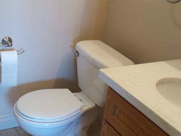 5th image of 805 Glenway Dr Unit 319