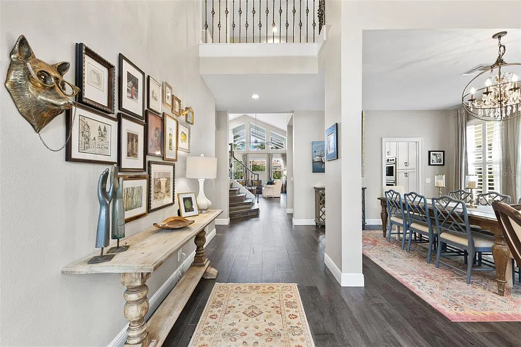 4 bed, 3.0 bath, 2784 sqft, $5,500 — Photo 3