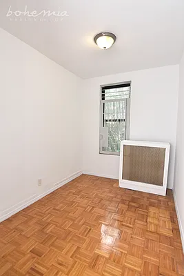 Rented by Bohemia Realty Group | media 6