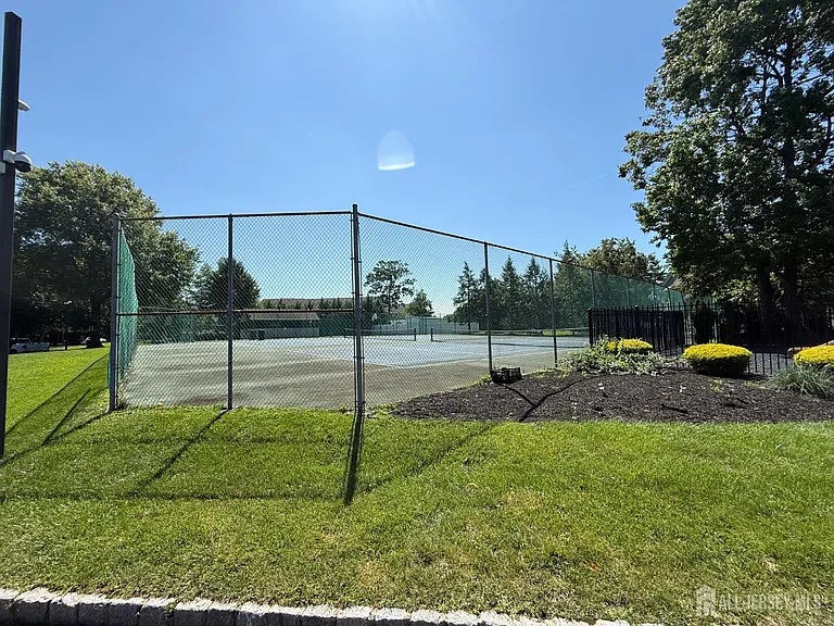 207 Darwin Ln — Photo 24