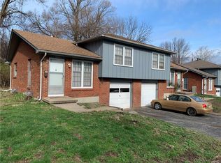 1015 E Stone St, Independence, MO 64050