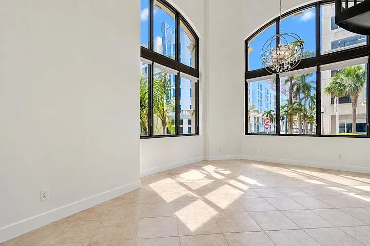 2 bed, 1467 sqft, $6,650 — Photo 3