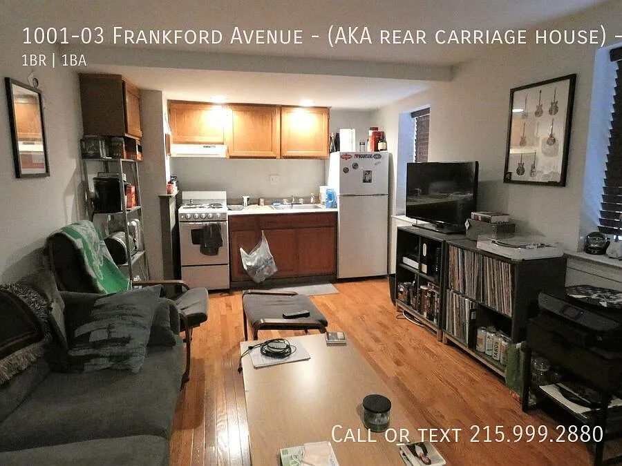 Loft-style 1 bedroom, 1 bathroom apartment located in Fishtown! — Photo 2