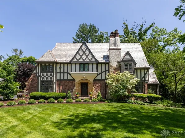 1500 Ridgeway Rd, Dayton, OH 45419