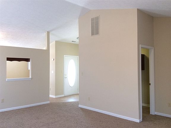5th image of 4316 Strawflower Dr