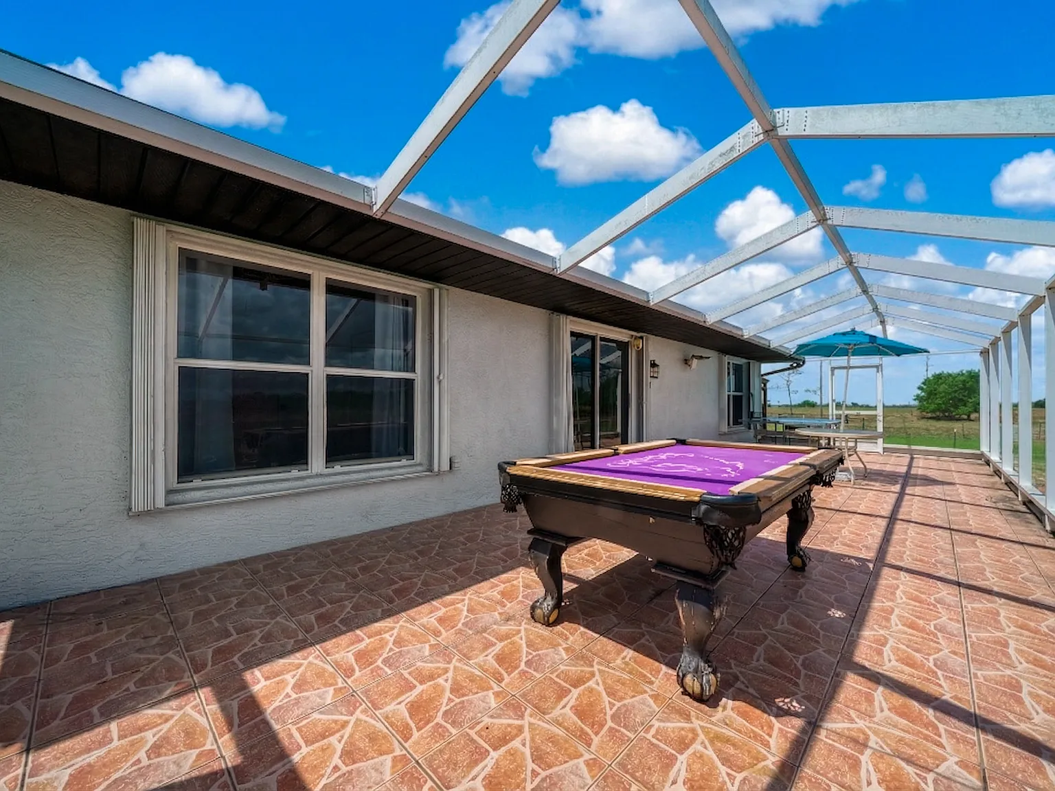 5 bed, 2028 sqft, $6,000 — Photo 3
