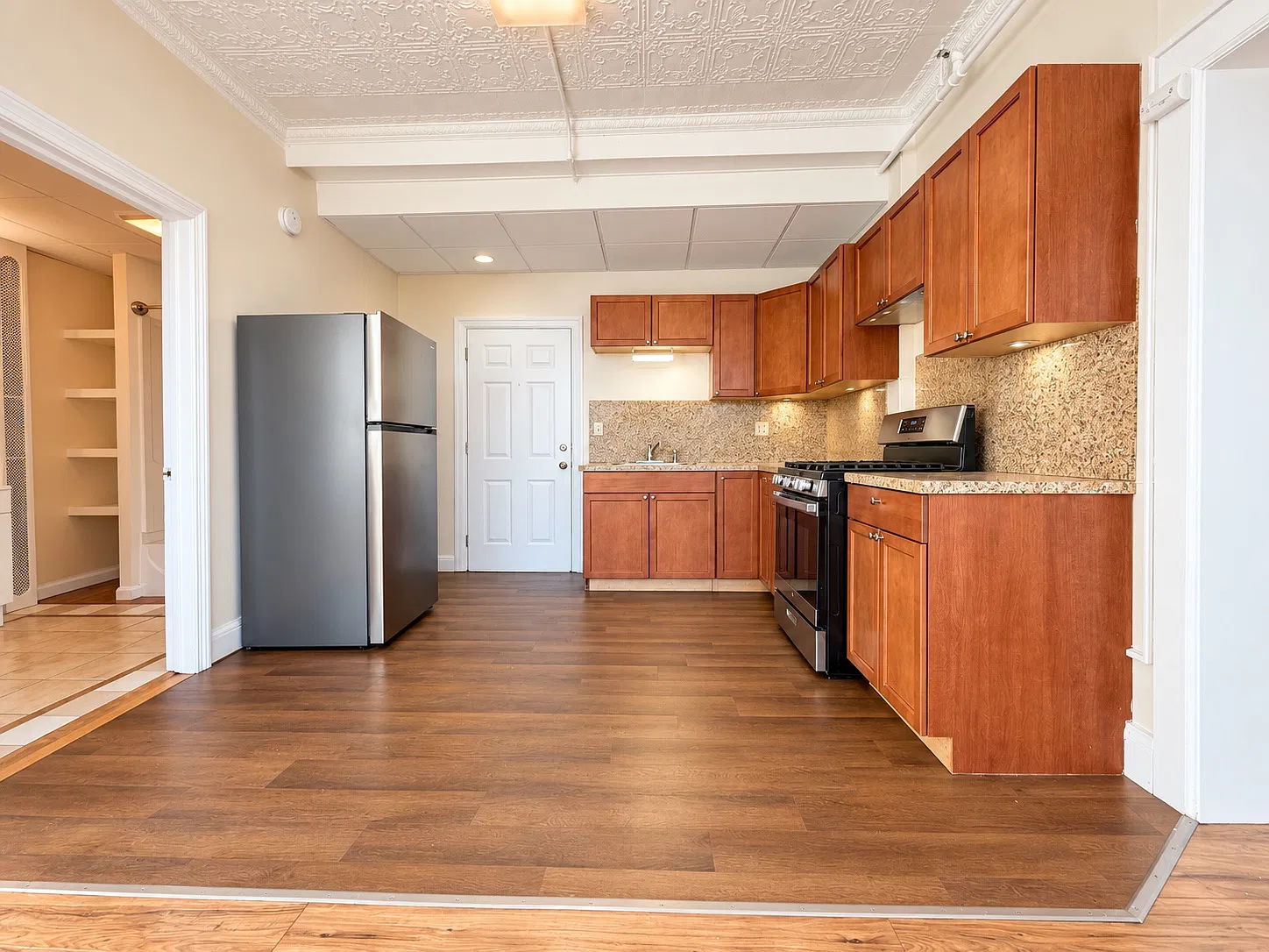 1 bed, $1,400 — Photo 3