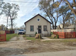 727 Elmer St, Joliet, IL 60433