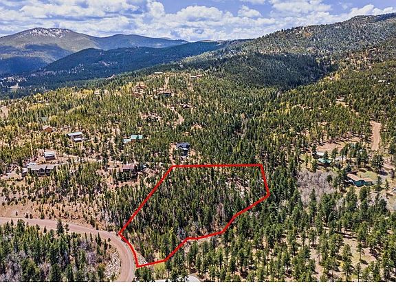2nd image of 364 Crescent Lake Road
