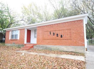 1328 Woodcrest Dr, Mesquite, TX 75149