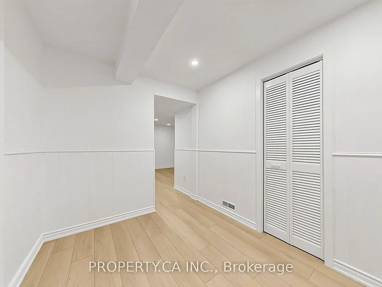 1469 Brentano Blvd — Photo 15