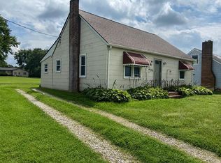 206 Cedar St, Danville, OH 43014