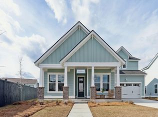 129 Archdale St, Summerville, SC 29486