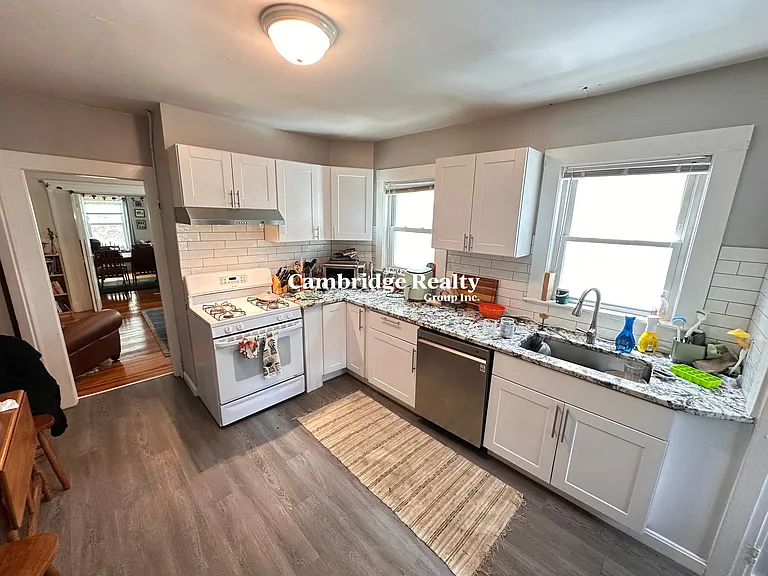 78 Fellsway W #1T — Photo 1