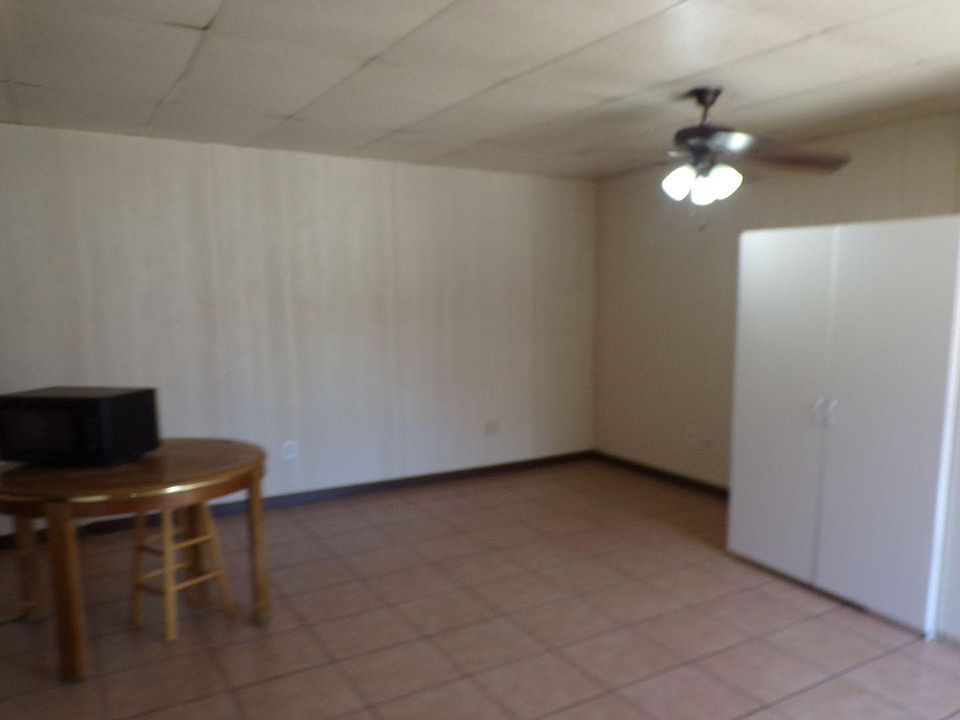 1st image of 671 W Buena Vista St