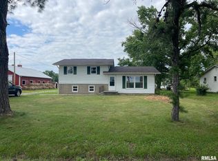 12945 Bowling Alley Rd, Benton, IL 62812