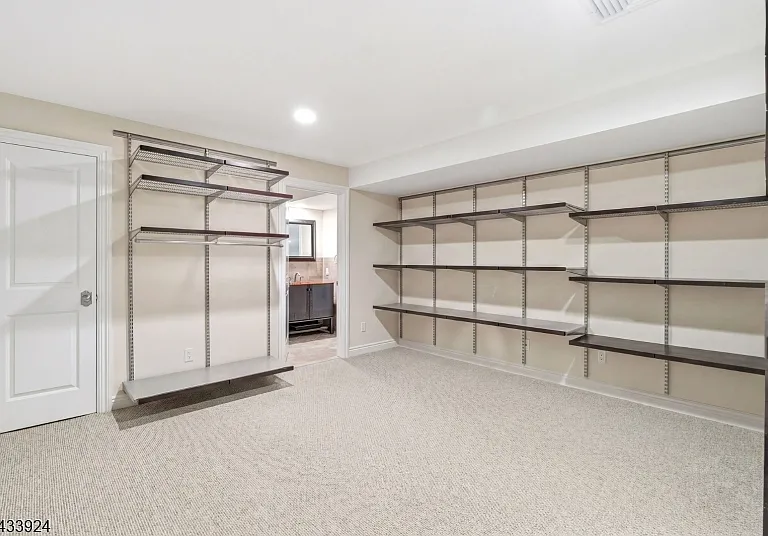 42 Spring Valley Rd — Photo 41